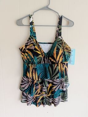 Penbrooke Fauna Print Tankini Swim Top